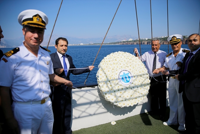 Denizcilik ve Kabotaj Bayramı’nda 90. Yıl coşkusu galerisi resim 5