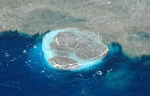 ATLANTİK'TE YENİ BİR ADA OLUŞUYOR galerisi resim 14