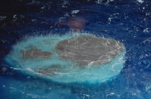 ATLANTİK'TE YENİ BİR ADA OLUŞUYOR galerisi resim 2