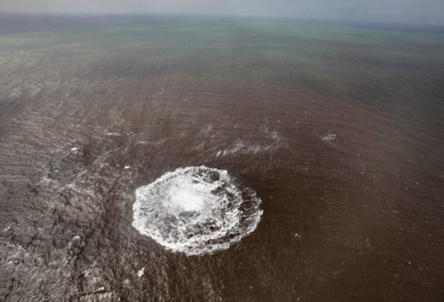 ATLANTİK'TE YENİ BİR ADA OLUŞUYOR galerisi resim 4