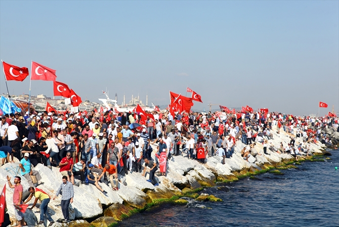 Yenikapı'dan tüm dünyaya 'Türkiye tek yürek' mesajı galerisi resim 6