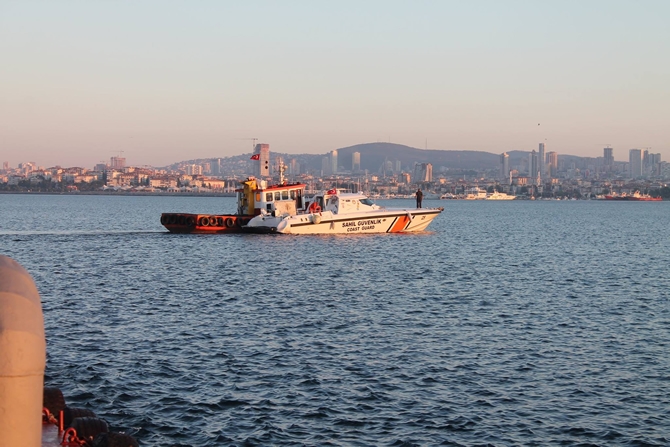 Alabora olan SGK botu Esev Kardeşler tarafından kurtarıldı galerisi resim 14