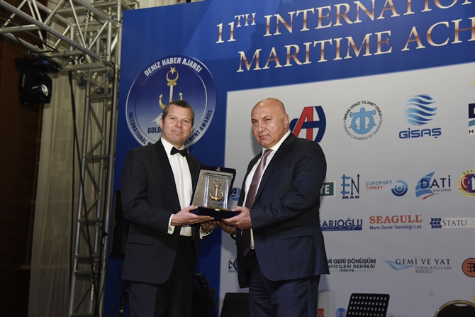 Altın Çıpa Denizcilik Ödülleri sahipleriyle buluştu galerisi resim 13