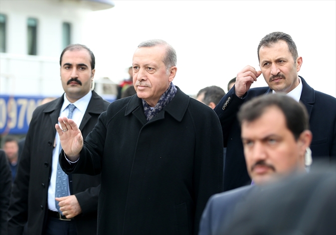 Cumhurbaşkanı Erdoğan, balıkçılarla ava çıktı galerisi resim 2