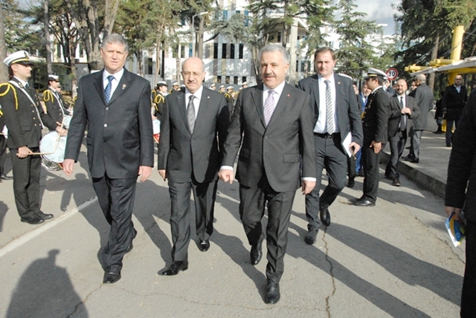 132. Geleneksel Balık Günü çoşkuyla kutlandı galerisi resim 2