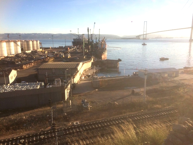 İzmit Körfezi'nde sızan petrol deniz kirliliğine neden oldu galerisi resim 15