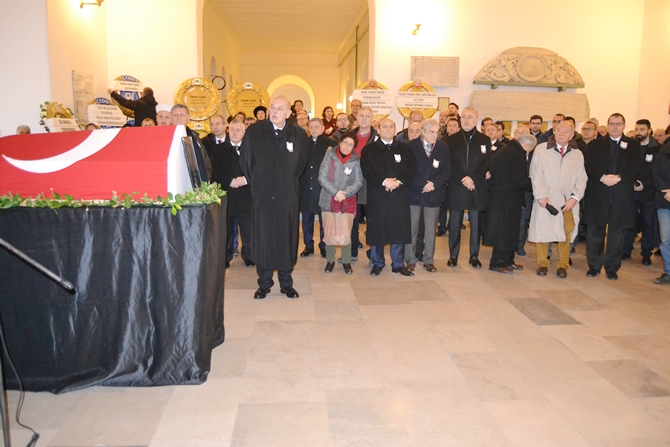 Prof. Dr. Teoman Fikri Özalp son yolculuğuna uğurlandı galerisi resim 5