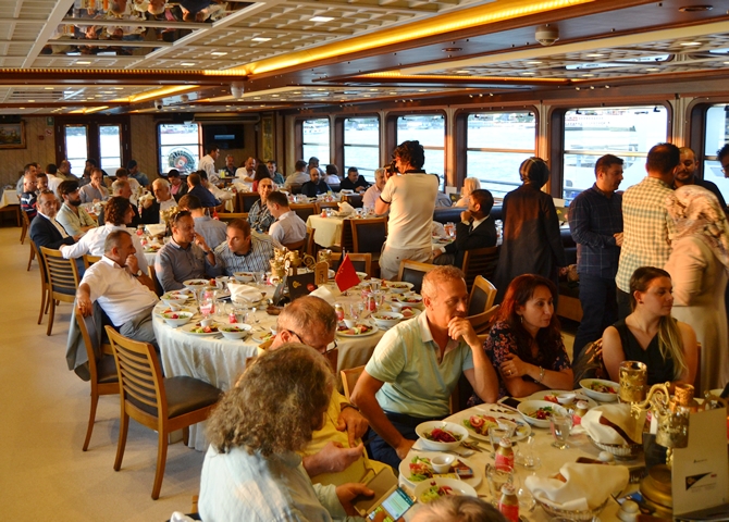 Denizcilik sektörü, Yaf Diesel'in iftarında buluştu galerisi resim 16