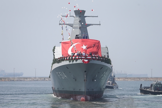 'TGC Kınalıada' korveti, denize indirildi galerisi resim 32
