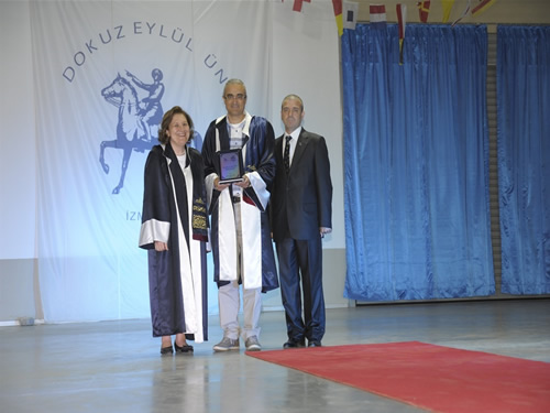 DEÜ Denizcilik Fakültesi'nde mezuniyet sevinci galerisi resim 15