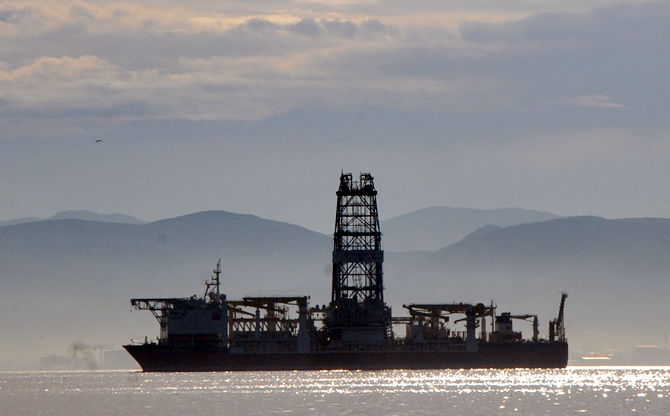 Türkiye'nin ilk sondaj gemisi Marmara Denizi'nde galerisi resim 15