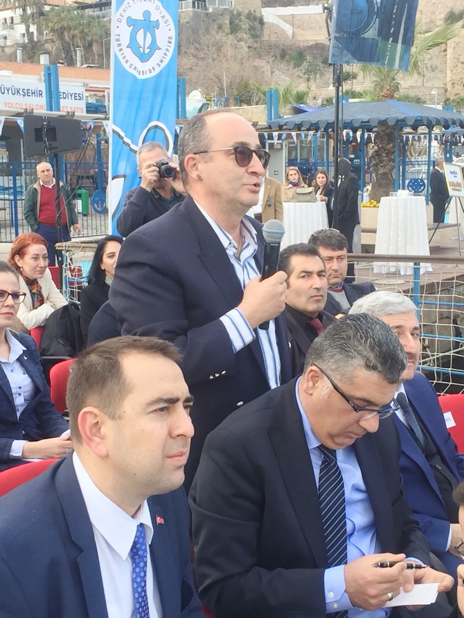 'Türk Denizciliğine Bakış' paneli Antalya'da gerçekleşti galerisi resim 12