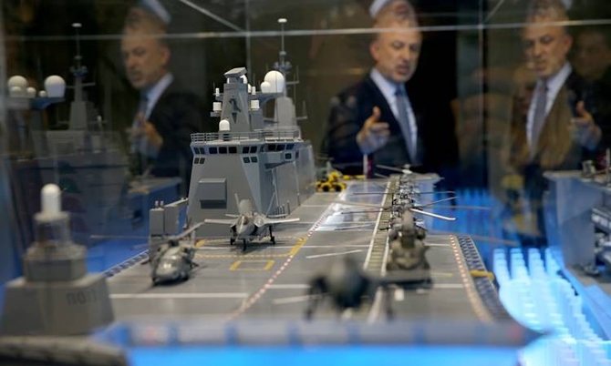 Türkiye'nin ilk milli uçak gemisi görüntülendi galerisi resim 11