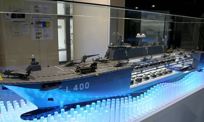 Türkiye'nin ilk milli uçak gemisi görüntülendi galerisi resim 14