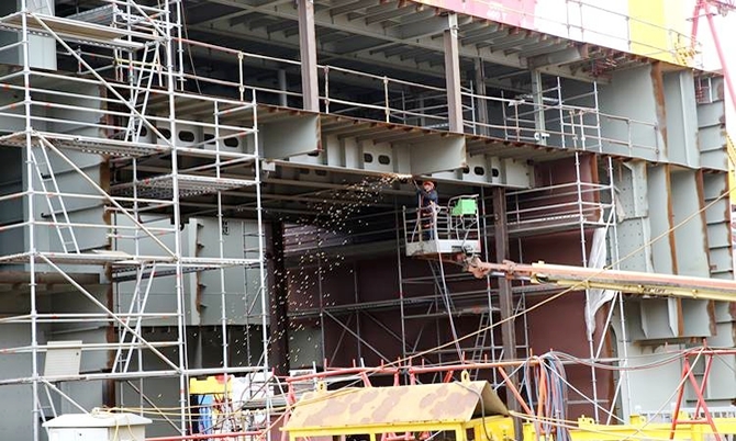 Türkiye'nin ilk milli uçak gemisi görüntülendi galerisi resim 2