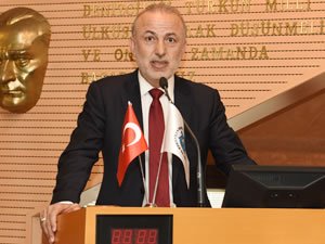 Metin Kalkavan, basın toplantısında soruları yanıtladı