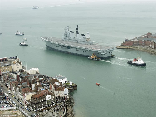 HMS Ark Royal galerisi resim 8