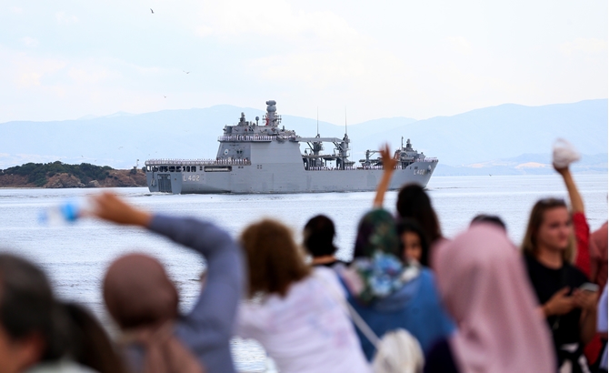 Deniz Harp Okulu öğrencilerinin açık deniz eğitimleri başladı galerisi resim 12