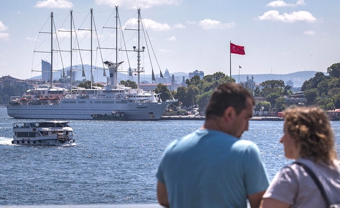 'Club Med 2' yolcu gemisi, Sarayburnu'na demir attı galerisi resim 7