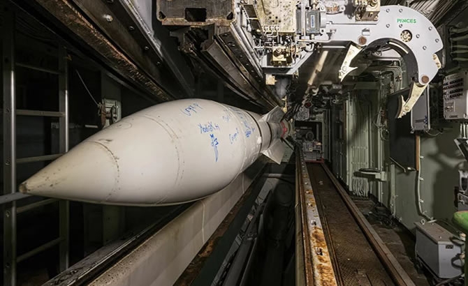 Askeri gemi mezarlığındaki terk edilmiş gemilerin etkileyici görüntüleri galerisi resim 5