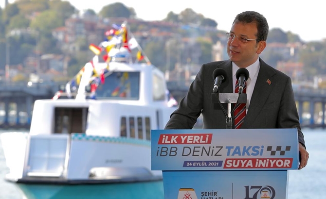 Yerli ve milli İBB Deniz Taksi suya indirildi galerisi resim 3