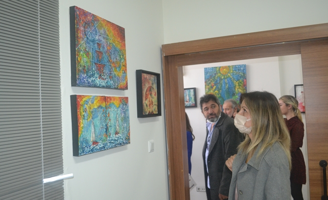 Ressam Ayşen Can'ın ‘Sır-lı Seyir’ Sergisi açıldı galerisi resim 45