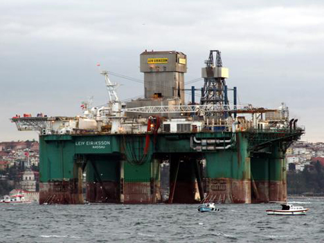 LEİV EİRİKSSON BOĞAZ'DAN GEÇTİ galerisi resim 3