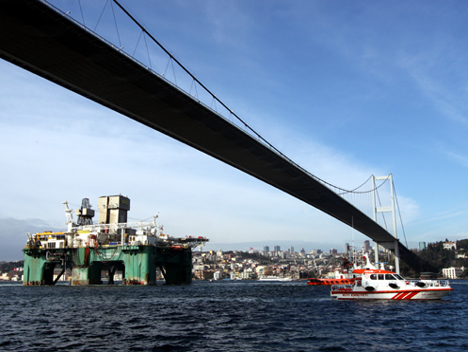 LEİV EİRİKSSON BOĞAZ'DAN GEÇTİ galerisi resim 8