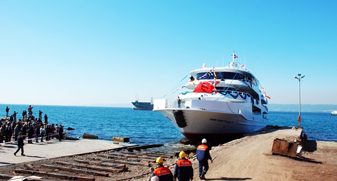 DEDETAŞ-1 DENİZE İNDİRİLDİ galerisi resim 4