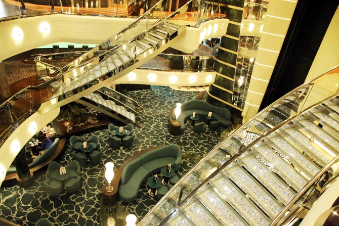 Denizlerin "mücevheri” MSC Preziosa İstanbul’a demirledi galerisi resim 31