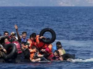 Ege'de 8 ayda 22 mülteci öldü, 5 bin 938 mülteci yakalandı