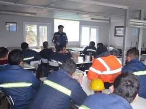 Liman personeline afet bilinci eğitimi verildi