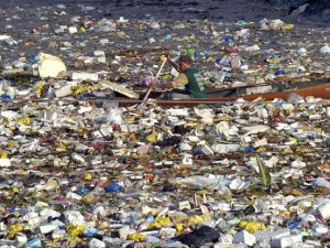 Büyük Pasifik Çöp Yaması gittikçe büyüyor
