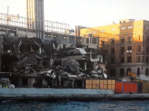 Galataport’a suç duyurusu: Binalarda çatlak ve hasarlar oluştu