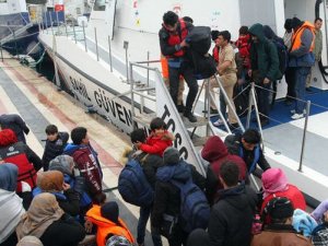 Yunanistan'a kaçmaya çalışan 145 göçmen yakalandı