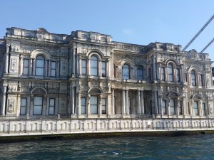 Boğazda tekne turu yaparak unutulmaz saatler geçirin