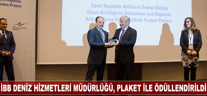 Çevre ve Şehircilik Bakanlığı, İBB Deniz Hizmetleri Müdürlüğü'ne plaket verdi