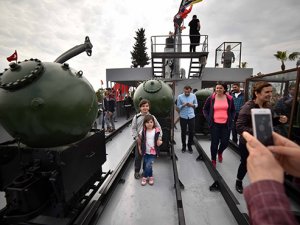 Çanakkale destanının tanığı Nusret Mayın Gemisi, ziyaretçi akınına uğruyor