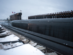 Rusya yeni nükleer denizaltısı ile gövde gösterisi yapıyor