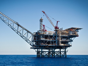 'Yabancı şirketlerin deniz yetki alanlarımızda arama yapmasına izin vermeyeceğiz'