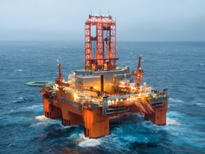 Rosneft Batı Sibirya'da yeni petrol sahaları satın aldı