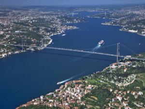 Sarıyer mitingi nedeniyle İstanbul Boğazı gemi trafiğine kapatıldı