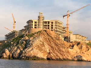 İmara açılan Yassıada, beton yığını haline geldi