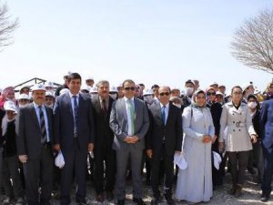 Van Gölü Sahili'nde temizlik kampanyası başlatıldı