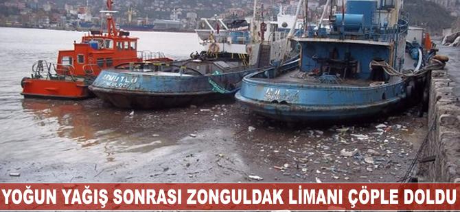 Yoğun yağış sonrası Zonguldak Limanı çöple doldu