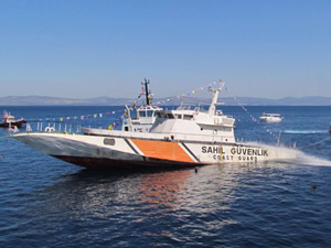 Çeşme'de dalış turizmi için sahil güvenlik gemisi batırıldı