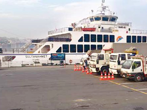 Kamyonlar için feribot saatlerine düzenleme geldi