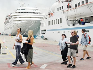 Kuşadası Egeports  Limanı 550 bin turisti hedefliyor