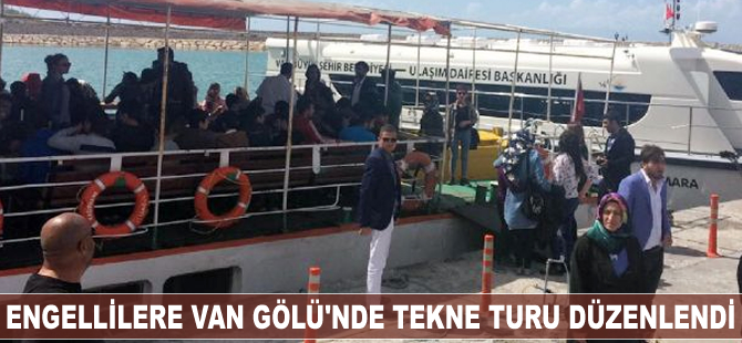 Engellilere Van Gölü'nde tekne turu düzenlendi