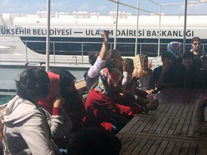 Engellilere Van Gölü'nde tekne turu düzenlendi